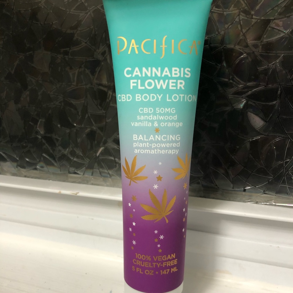 Pacifica Beauty Flower Sandalwood Orange Lotion